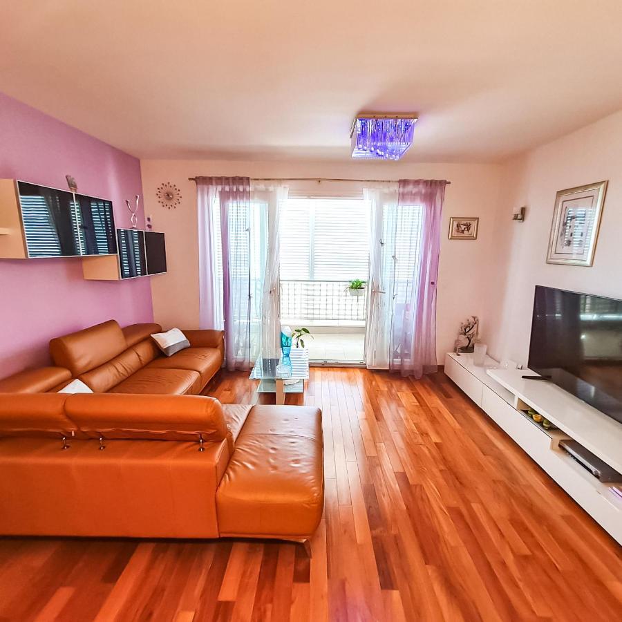Apartment Azure *Close To The Beach Split Ngoại thất bức ảnh